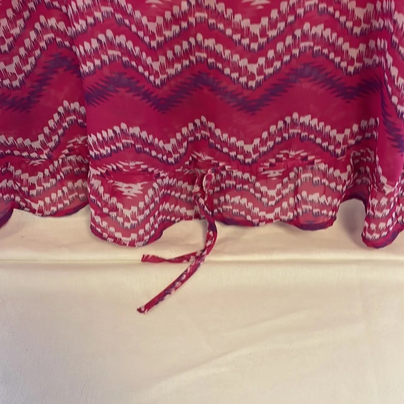 Sheer Tunic with bead accents - Picture 2 of 4